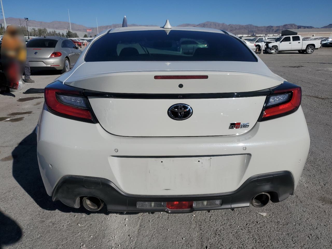 2024 TOYOTA GR 86  VIN:JF1ZNBB19R8753377