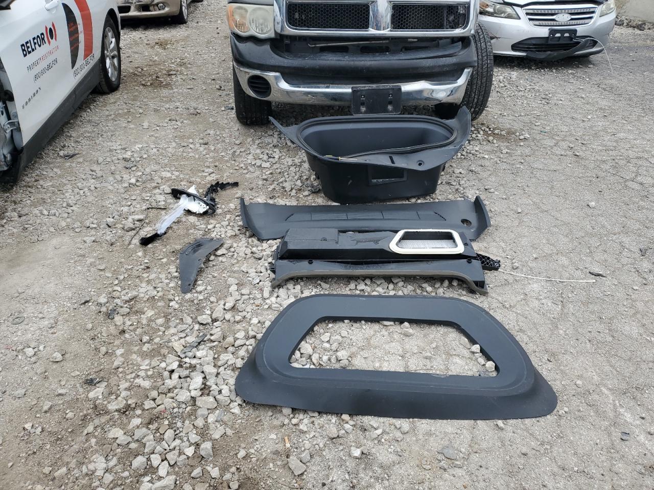 2023 TESLA MODEL Y  VIN:7SAYGDEE6PF669205