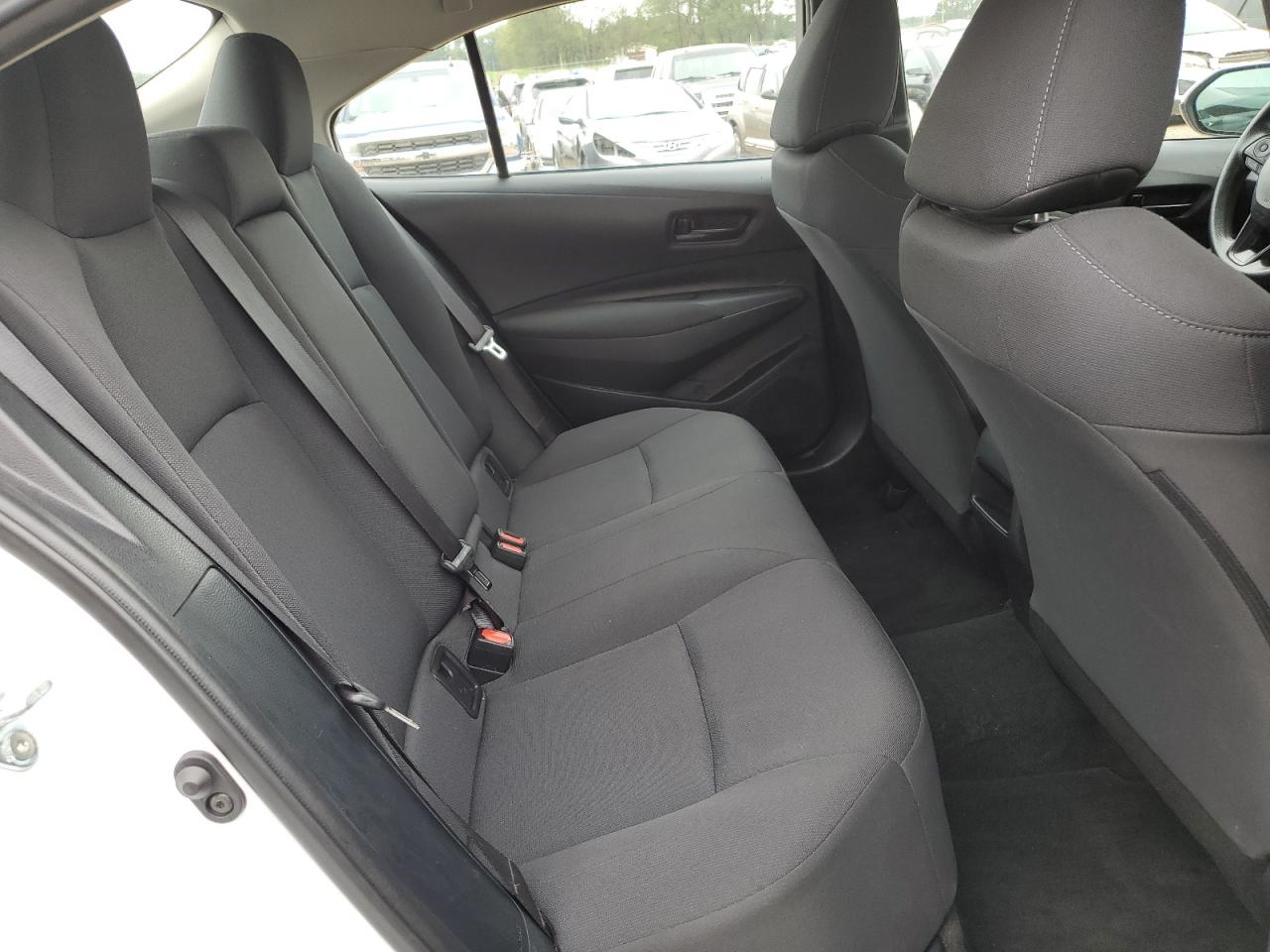 2022 TOYOTA COROLLA LE VIN:5YFEPMAE6NP306569