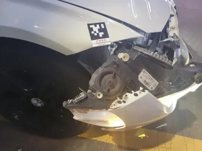 2016 BMW 320 WBA8C5105GK640870 VIN:WBA8C5105GK640870