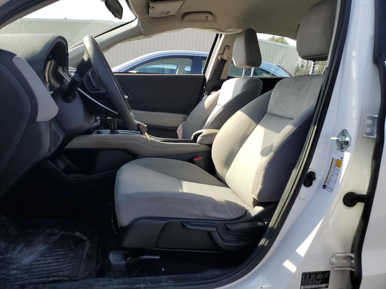 2022 HONDA HR-V LX VIN:3CZRU6H34NM773890
