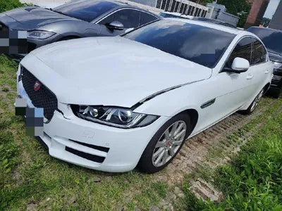 2018 Jaguar XE 195KMSAJAB4BN5JCP VIN:195KMSAJAB4BN5JCP