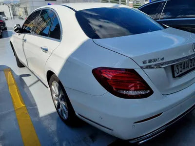 2017 Mercedes-Benz E 220 WDDZF0EB6HA094381 VIN:WDDZF0EB6HA094381