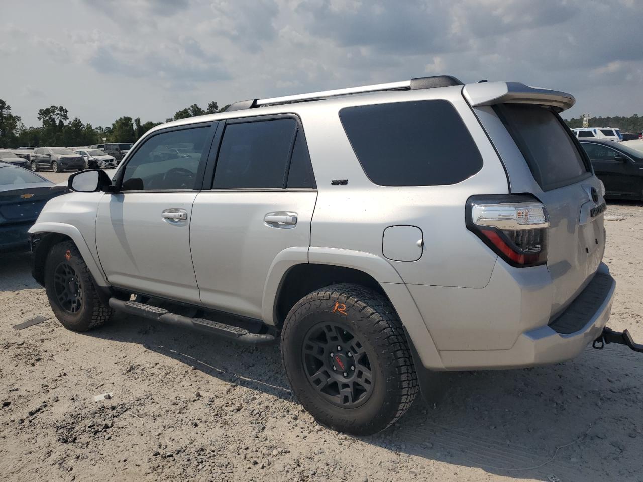 2024 TOYOTA 4RUNNER SR5 VIN:JTEFU5JR1R5308864