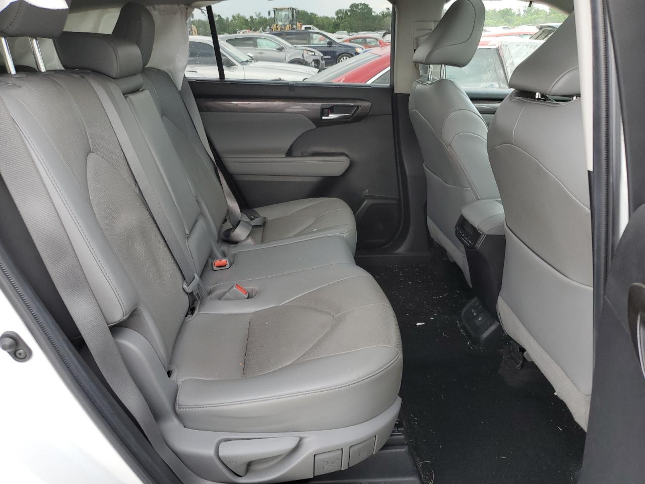 2022 TOYOTA HIGHLANDER LIMITED VIN:5TDYZRAH4NS542854
