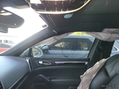 2015 Porsche Cayenne VIN: