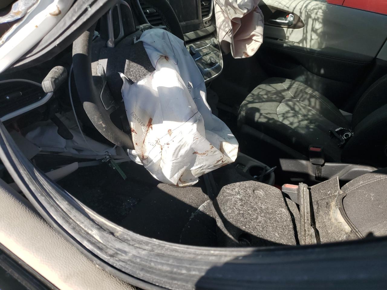 2024 CHRYSLER VOYAGER LX VIN:2C4RC1CG5RR132039