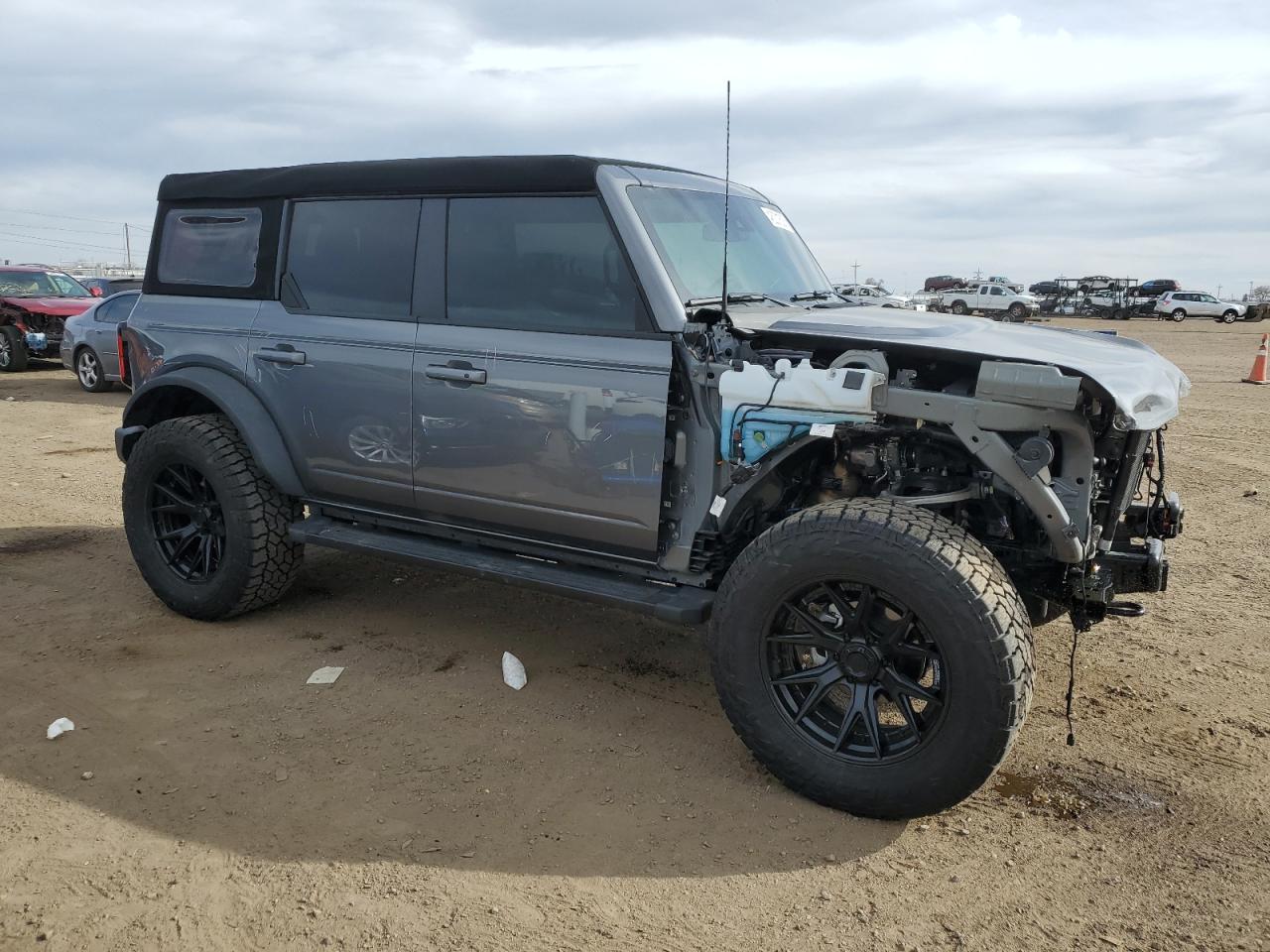 2024 FORD BRONCO OUTER BANKS VIN:1FMEE8BPXRLA42019