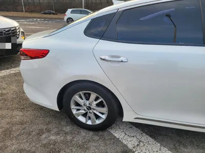 2016 Kia K5 KNAGS416BGA010943 VIN:KNAGS416BGA010943