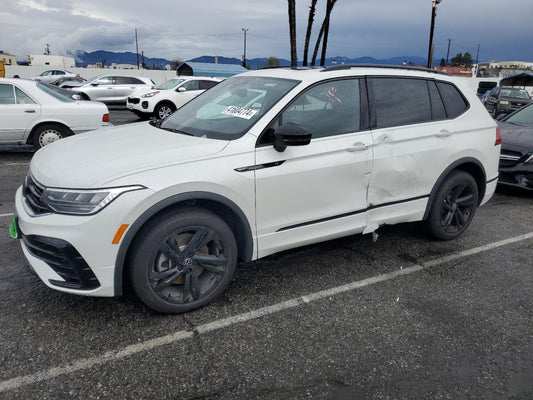 2023 VOLKSWAGEN TIGUAN SE R-LINE BLACK VIN:3VVCB7AX1PM052791