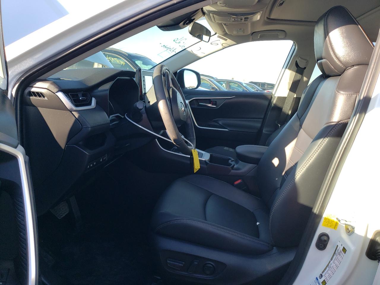 2022 TOYOTA RAV4 XLE PREMIUM VIN:2T3A1RFV7NW318029