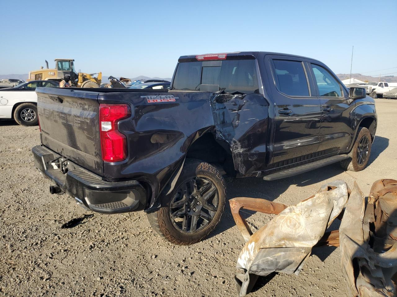 2023 CHEVROLET SILVERADO K1500 LT TRAIL BOSS VIN:3GCUDFED0PG243561