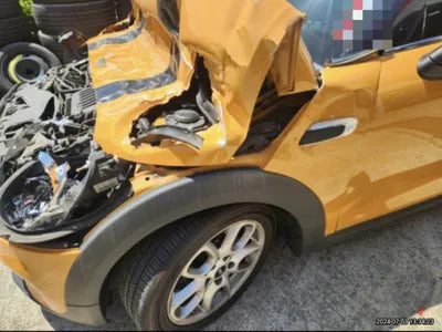 2015 MINI Cooper VIN: