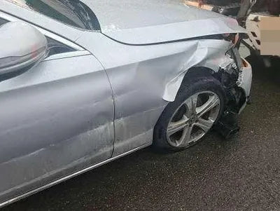 2018 Mercedes-Benz E 220 WDDZF0FB1JA475933 VIN:WDDZF0FB1JA475933