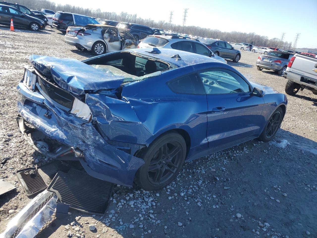 2022 FORD MUSTANG  VIN:JTMB6RFVXMD041135