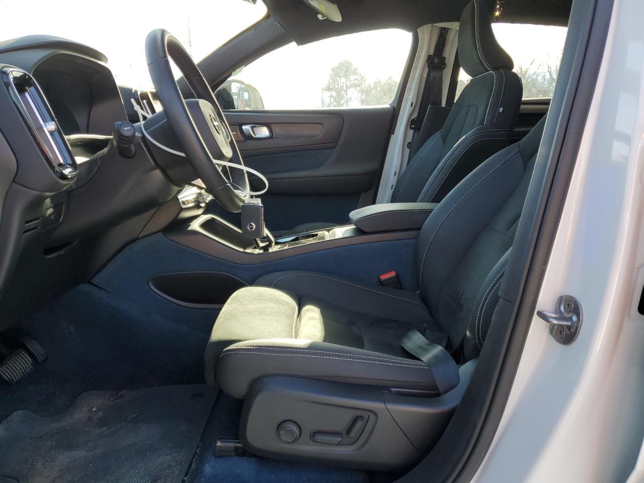 2023 VOLVO C40 RECHARGE ULTIMATE VIN:YV4ED3GM2P2045019