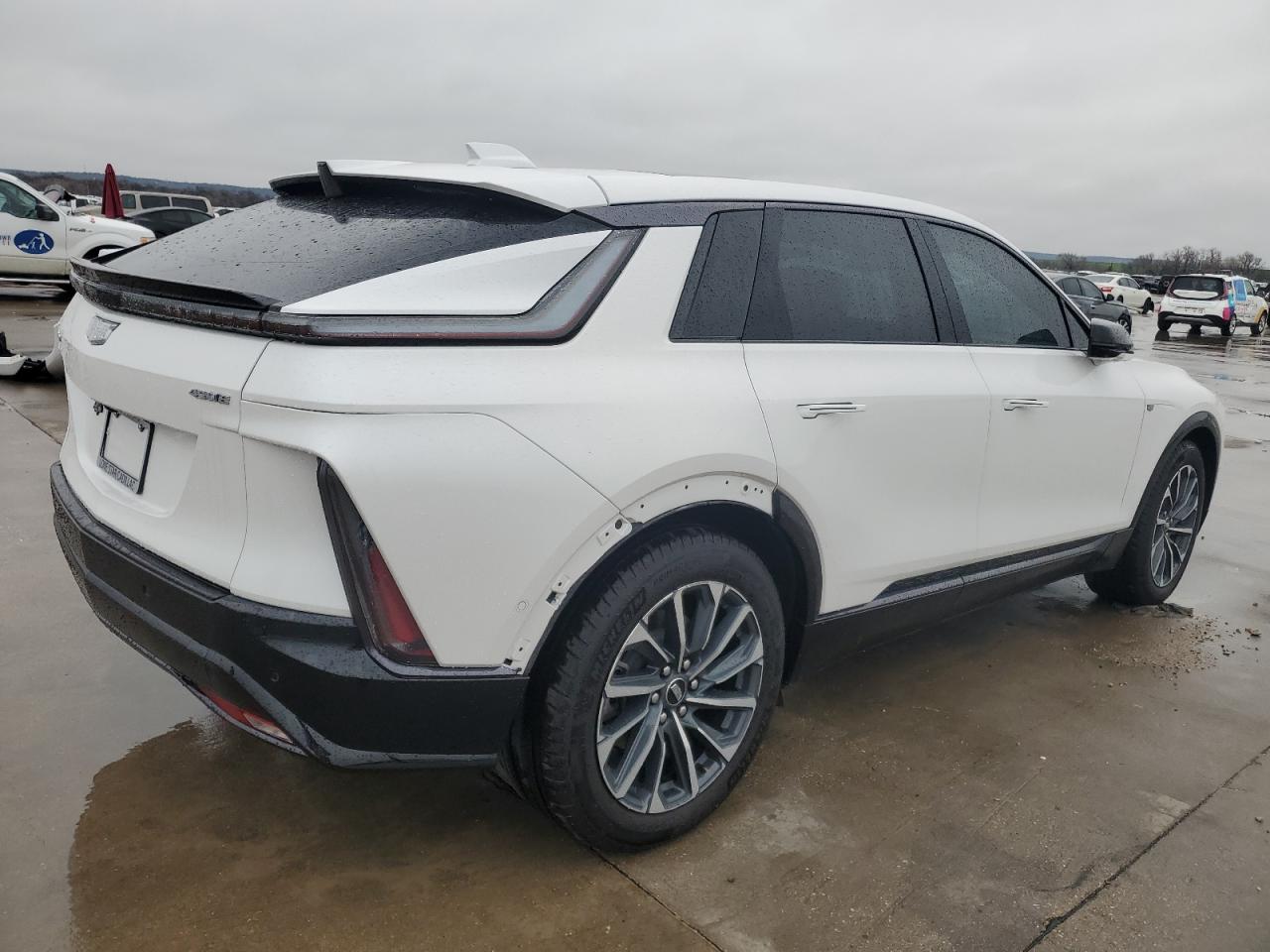 2024 CADILLAC LYRIQ SPORT VIN:1GYKPVRK9RZ117083