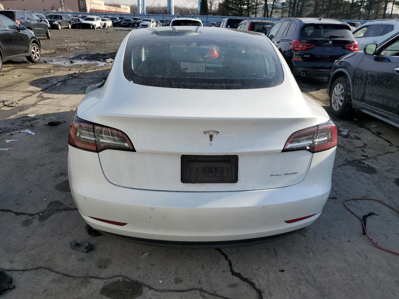 2022 TESLA MODEL 3  VIN:5YJ3E1EB1NF157642