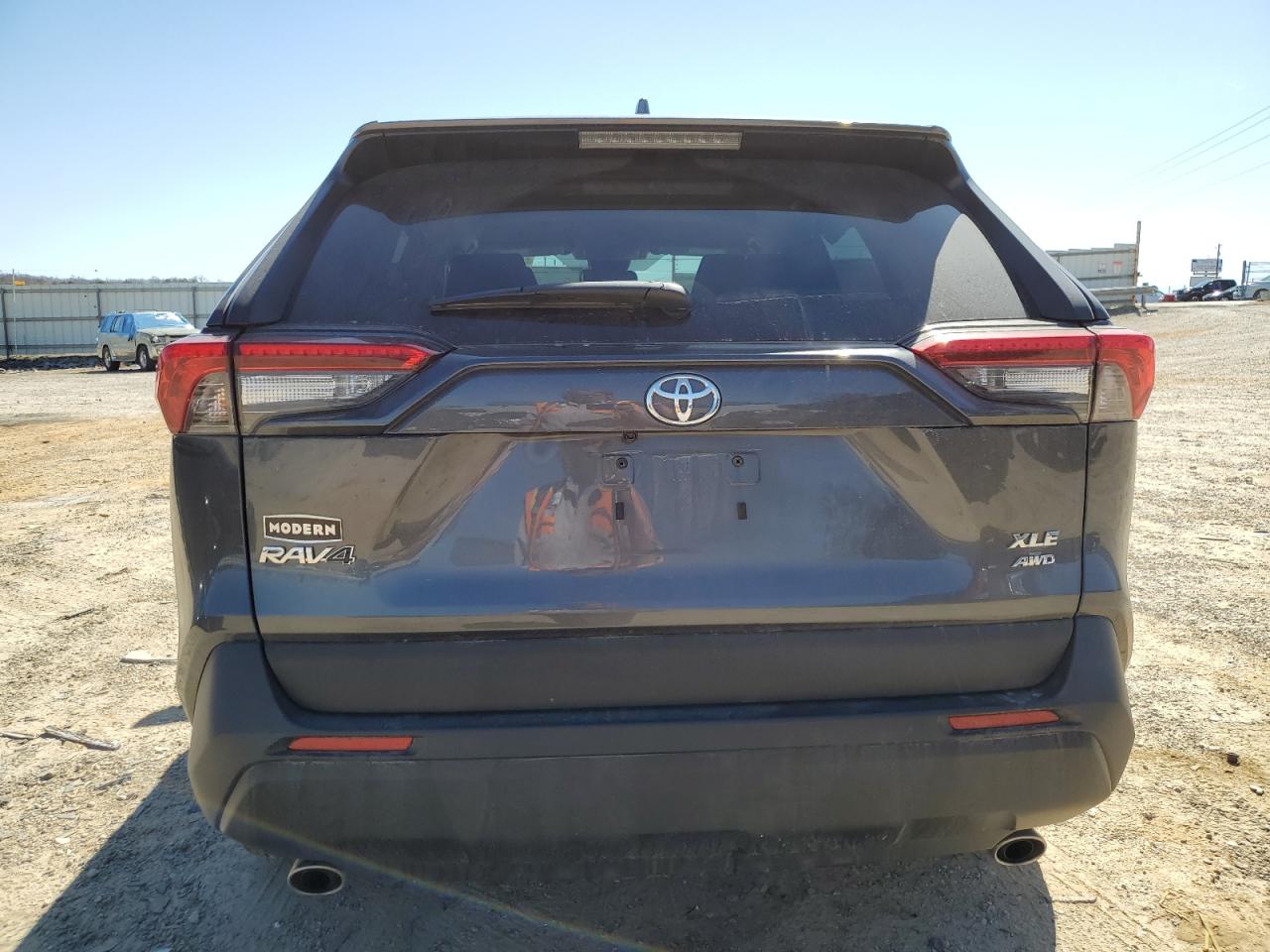 2024 TOYOTA RAV4 XLE VIN:2T3P1RFV8RW425607