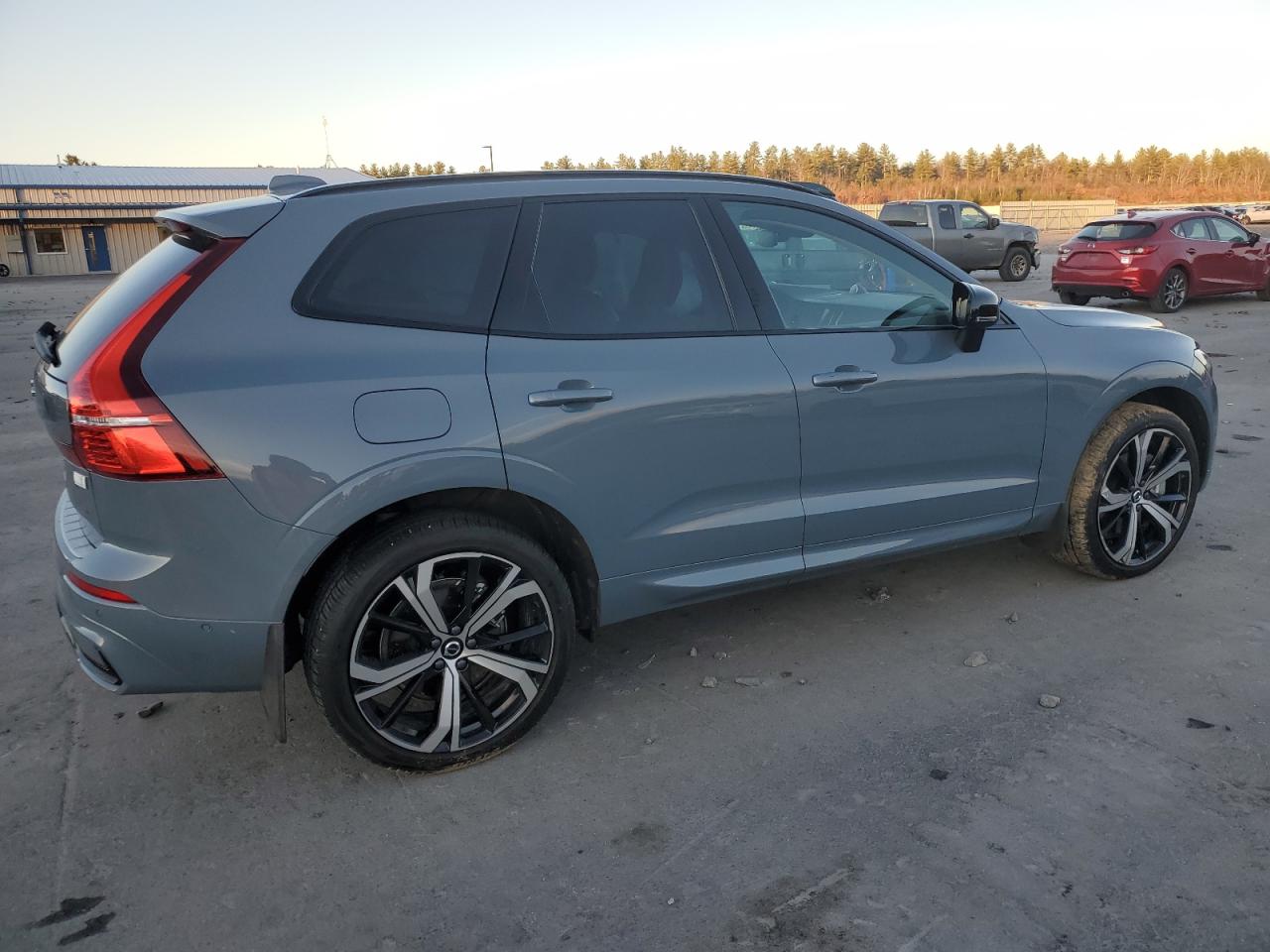2023 VOLVO XC60 ULTIMATE VIN:YV4H60DX8P1356853