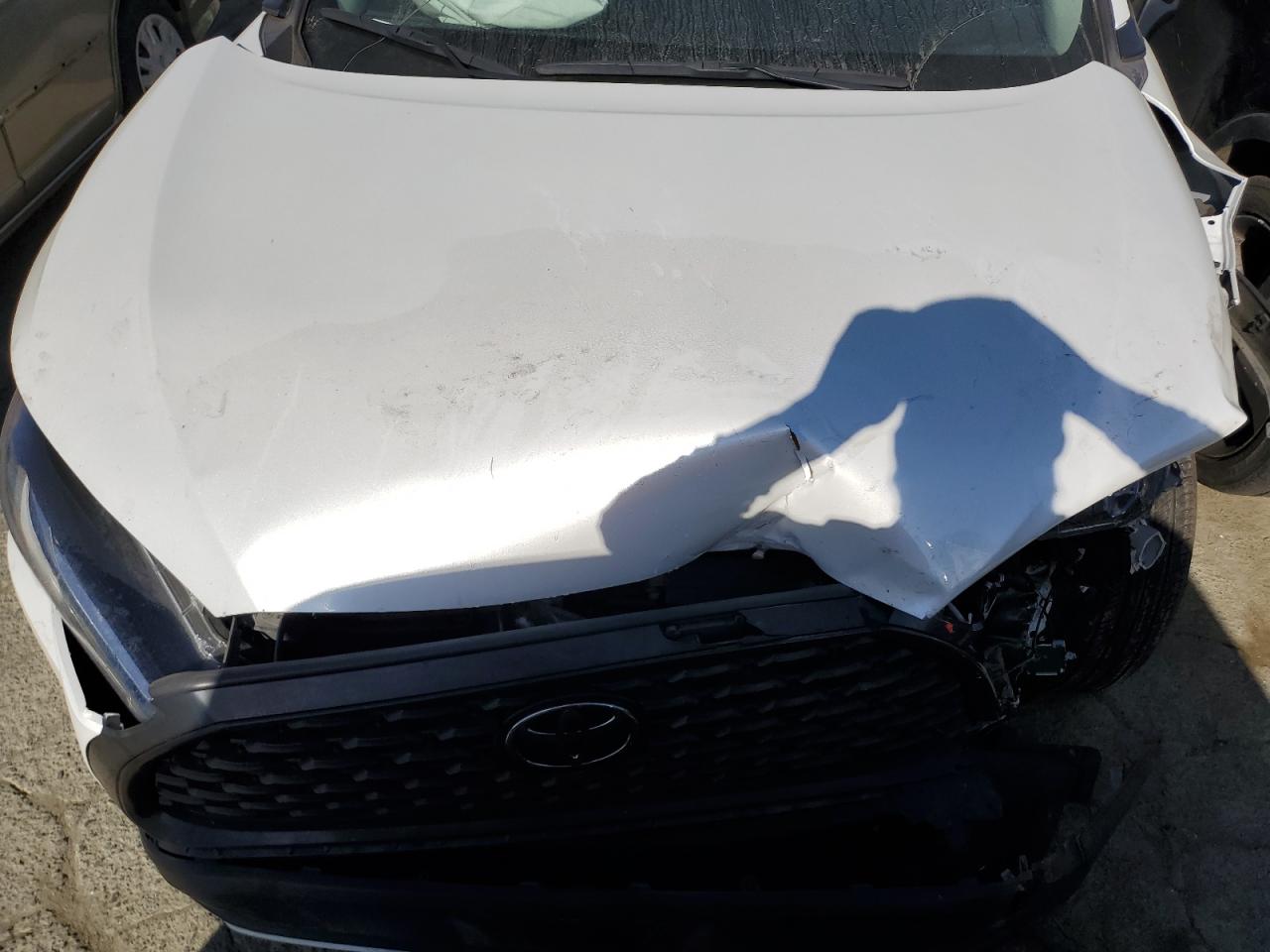 2022 TOYOTA COROLLA CROSS L VIN:7MUAAAAG2NV013233