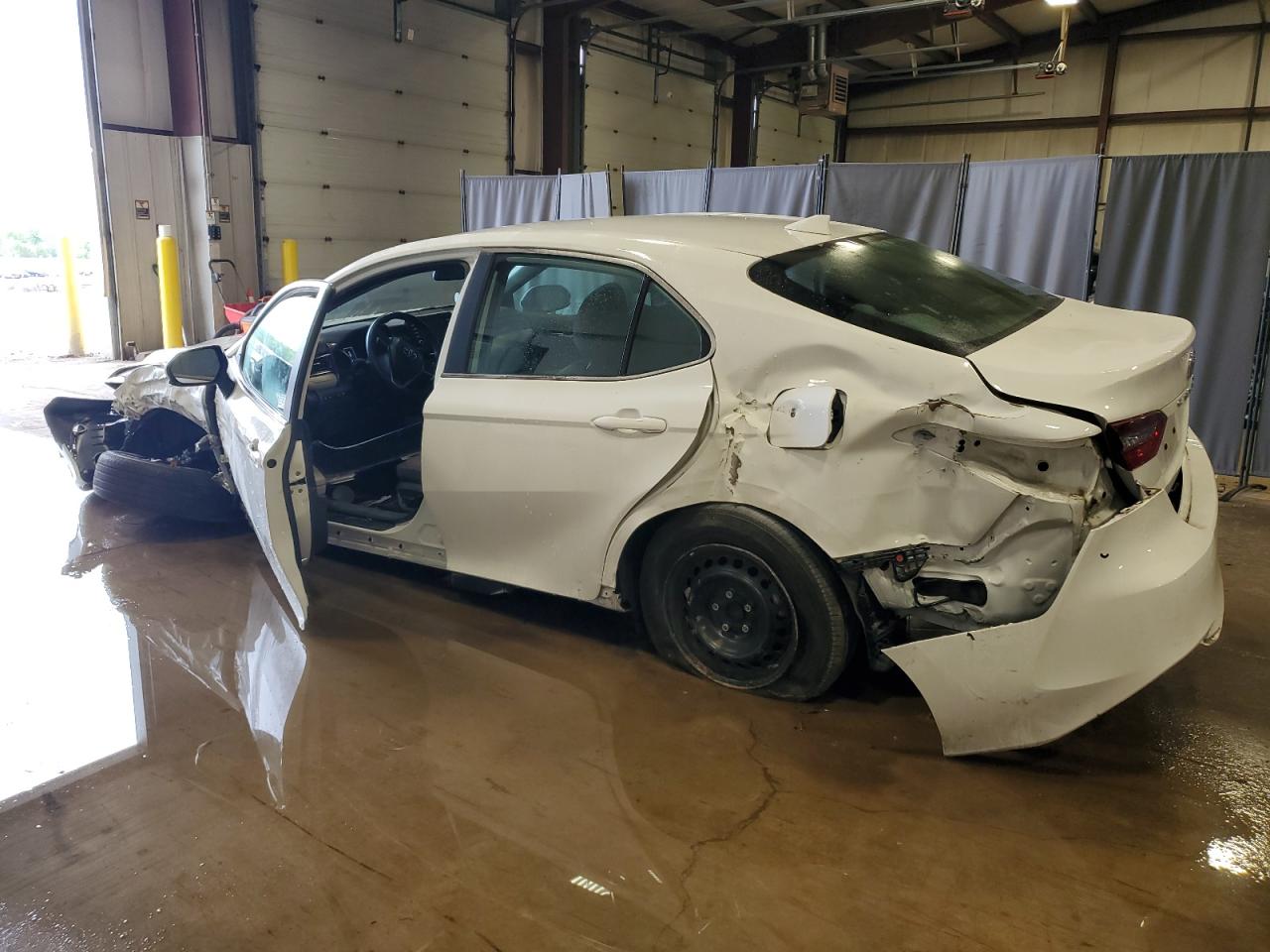 2022 TOYOTA CAMRY LE VIN:4T1C31AK3NU586361