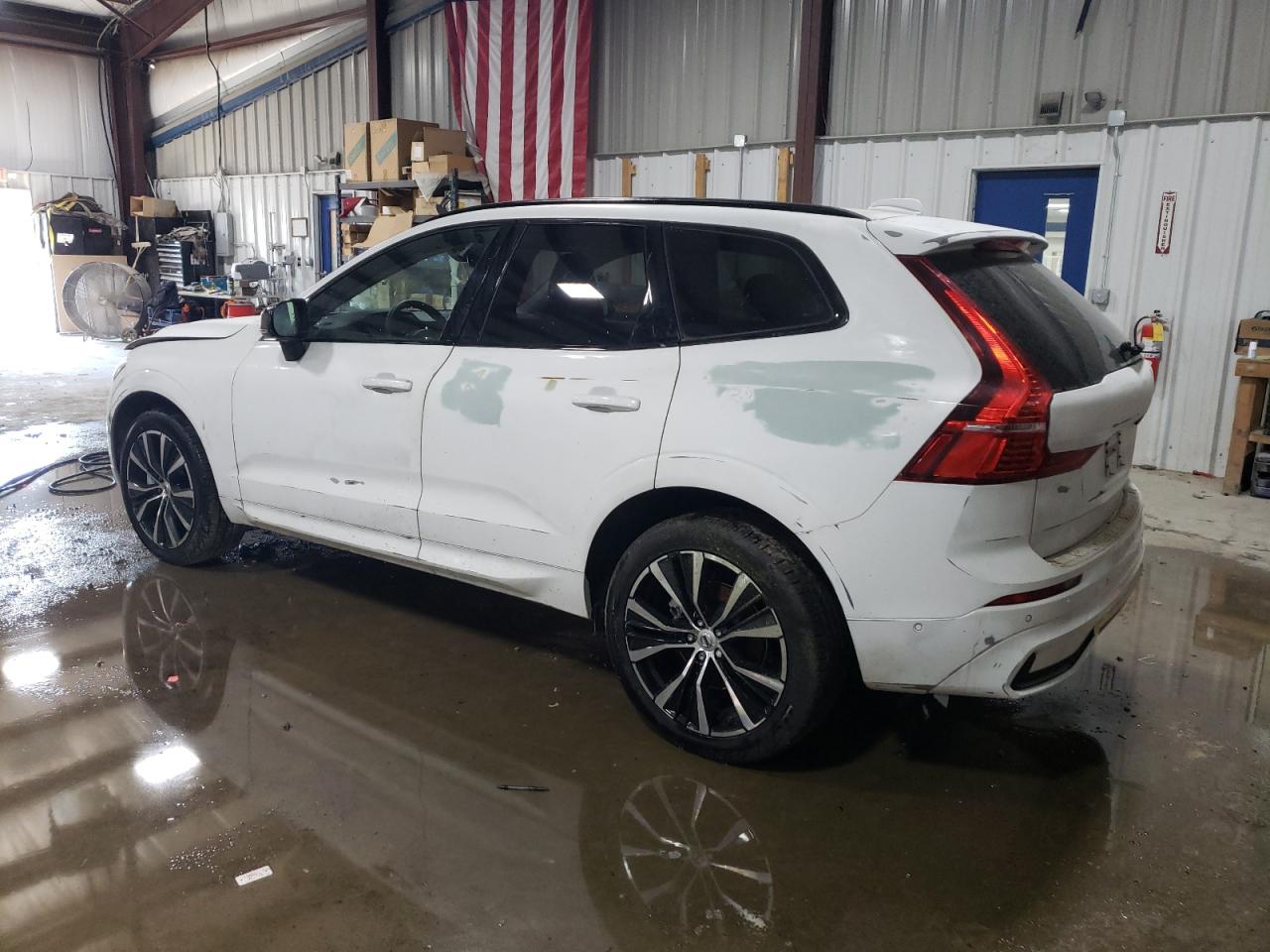 2023 VOLVO XC60 PLUS VIN:YV4L12RW2P1311525