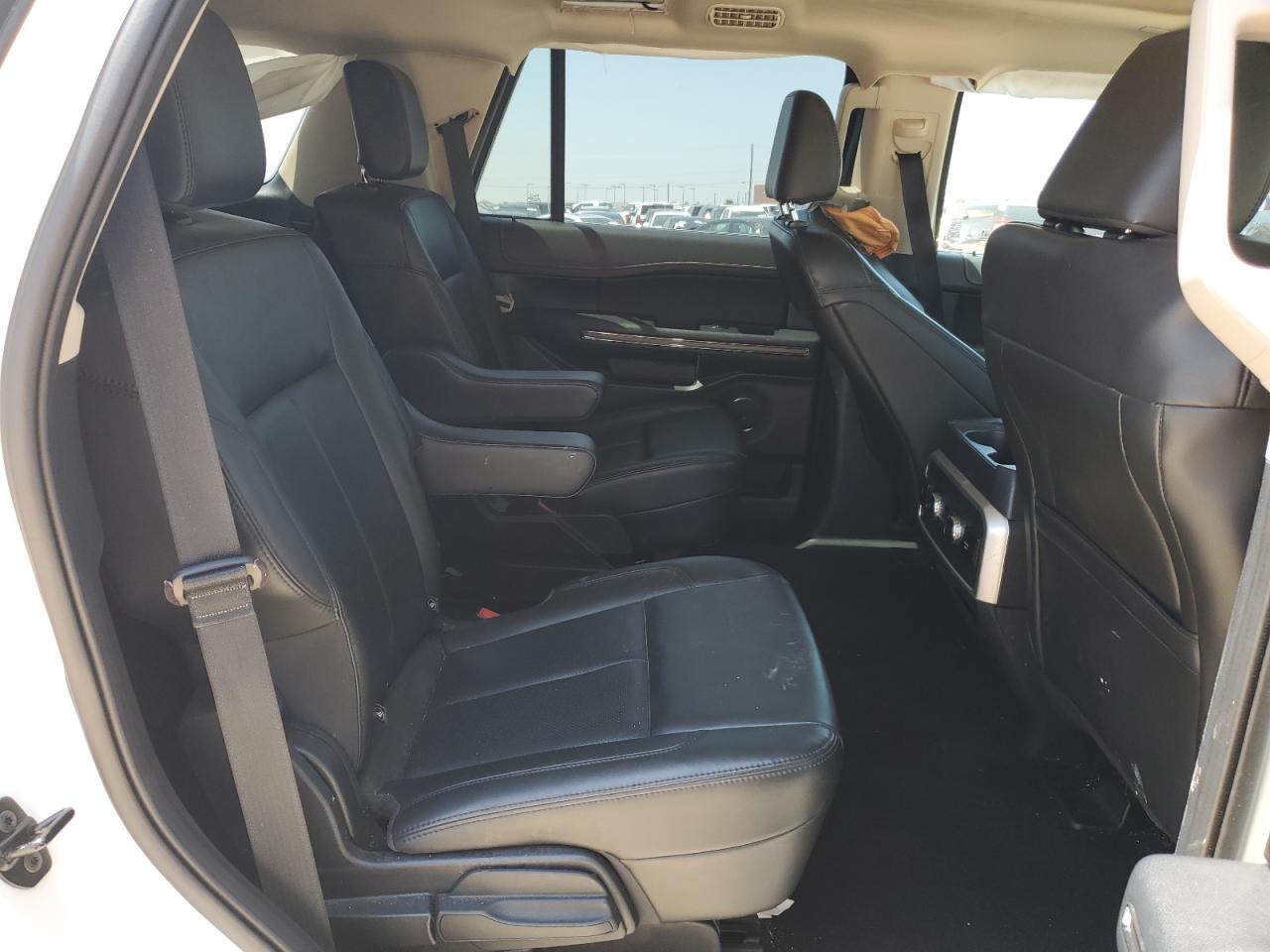 2022 FORD EXPEDITION XLT VIN:1FMJU1HT5NEA57068