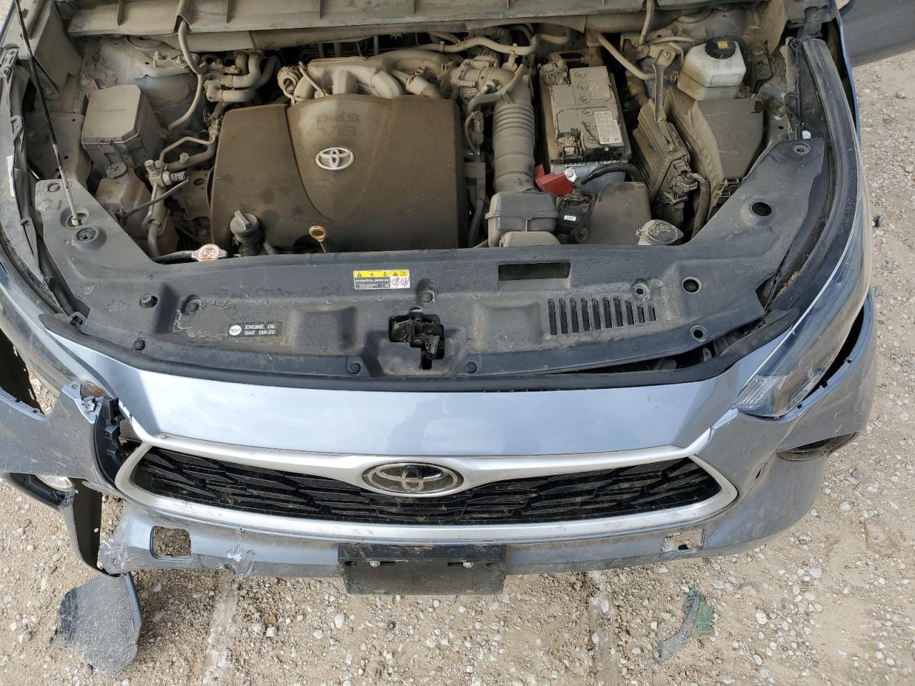 2022 TOYOTA HIGHLANDER XLE VIN:5TDGZRAH8NS138046