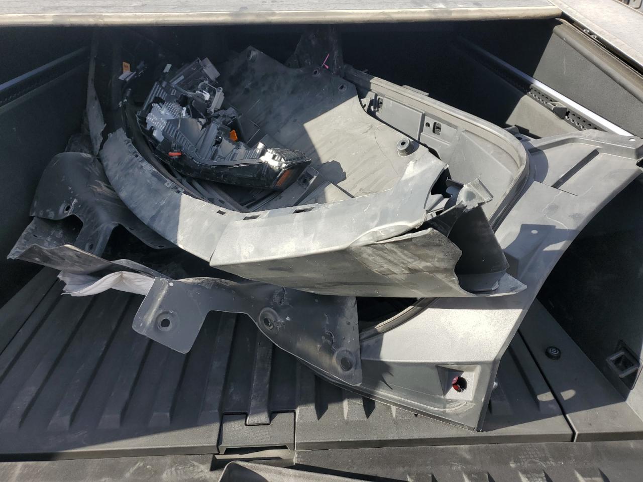 2024 TESLA CYBERTRUCK  VIN:7G2CEHEE4RA036882