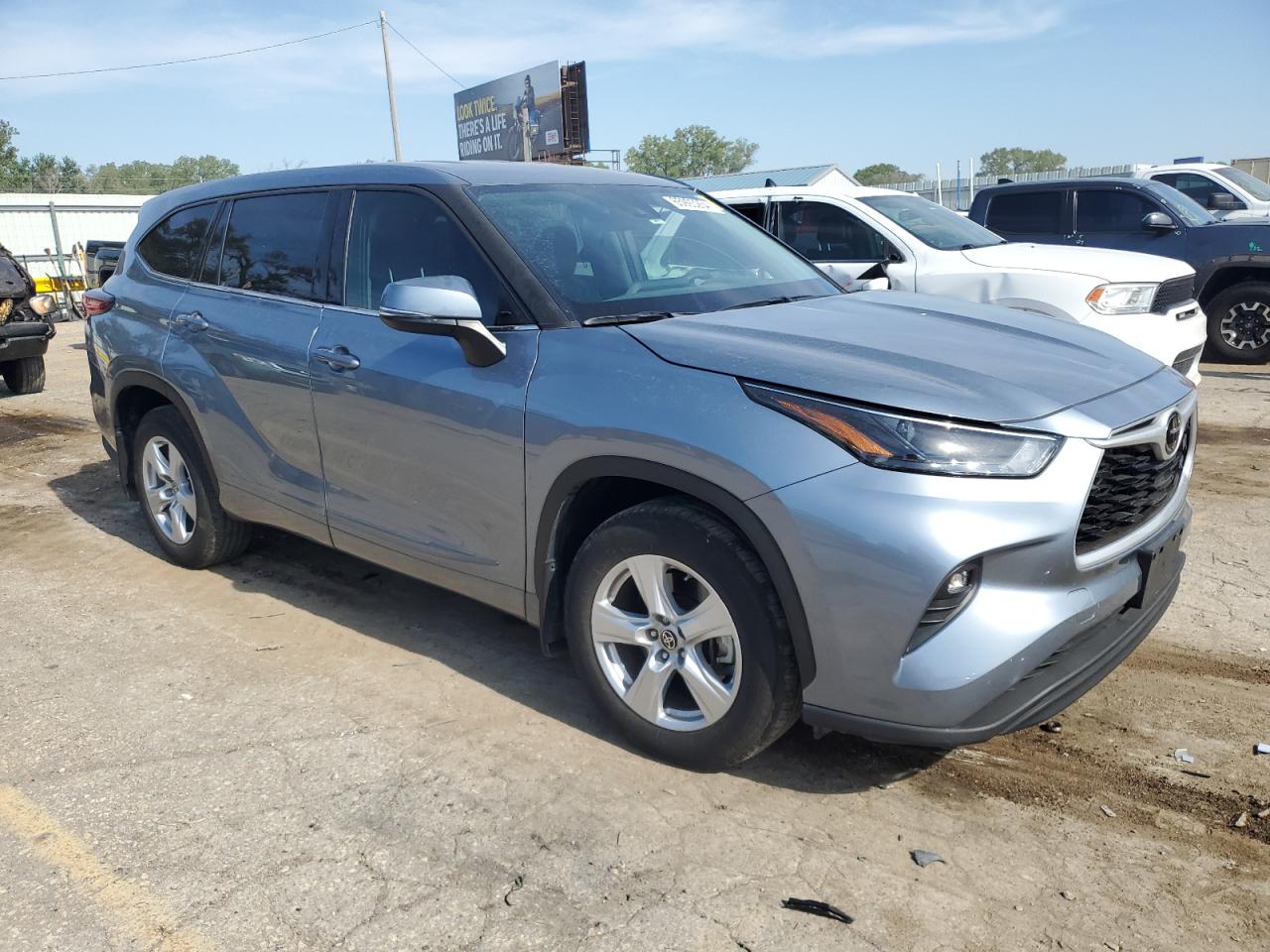 2022 TOYOTA HIGHLANDER L VIN:5TDBZRBH6NS177629