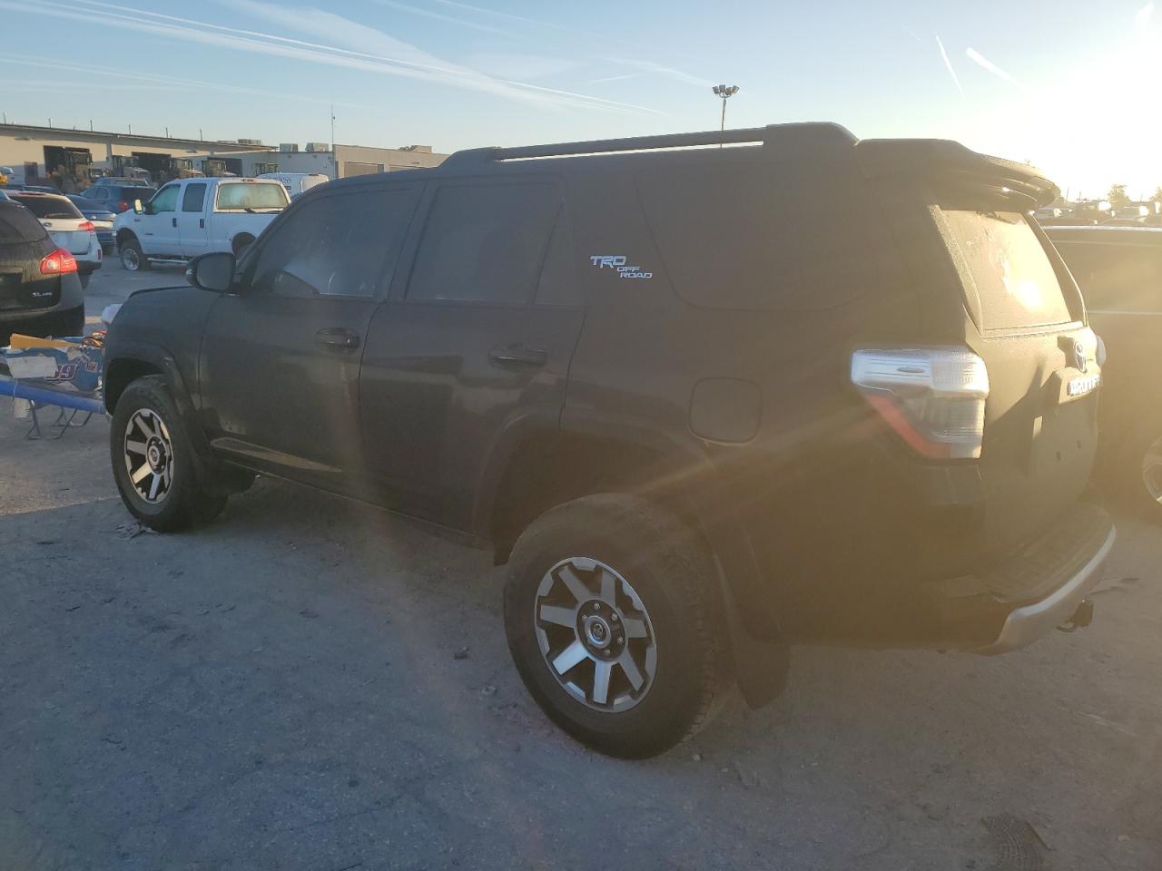 2023 TOYOTA 4RUNNER SE VIN:JTERU5JR8P6206787