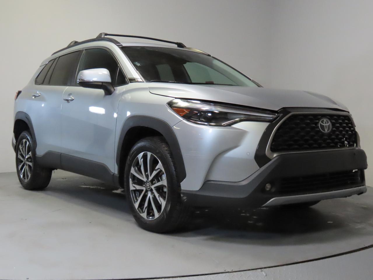 2022 TOYOTA COROLLA CROSS XLE VIN:7MUDAABG9NV033863