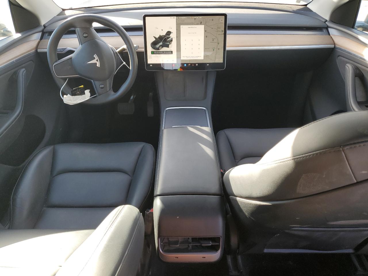 2024 TESLA MODEL Y  VIN:7SAYGDEE4RA253623