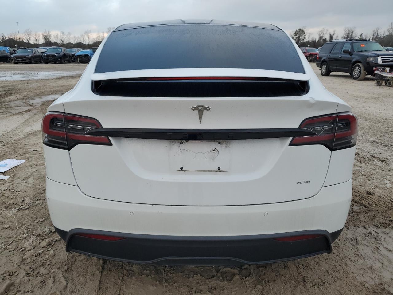 2022 TESLA MODEL X  VIN:7SAXCBE67NF333239
