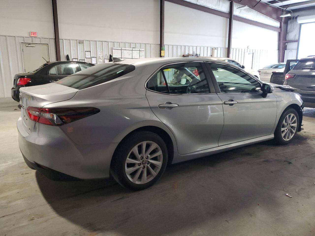 2022 TOYOTA CAMRY LE VIN:4T1C11AK8NU006639