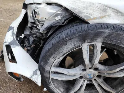 2015 BMW 320 WBA3E1104FF948407 VIN:WBA3E1104FF948407