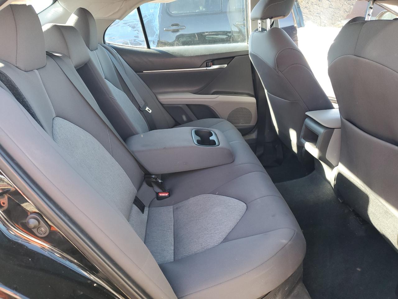 2022 TOYOTA CAMRY LE VIN:4T1C31AK3NU580320