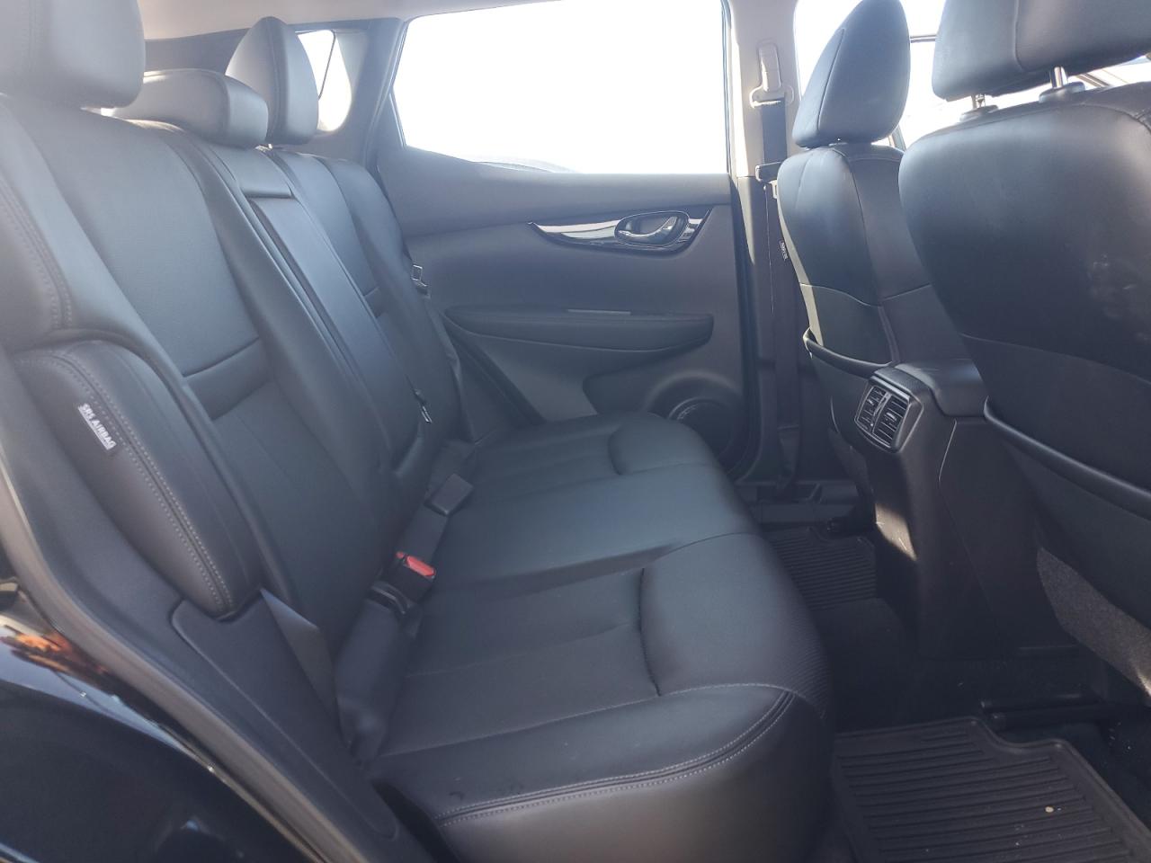 2022 NISSAN ROGUE SPORT SL VIN:JN1BJ1CW9NW680192