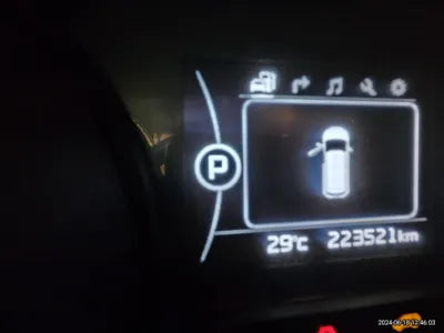 2015 Kia Carnival VIN: