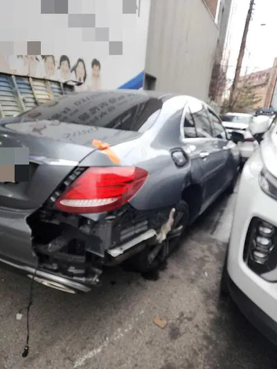 2019 Mercedes-Benz E 300 VIN: