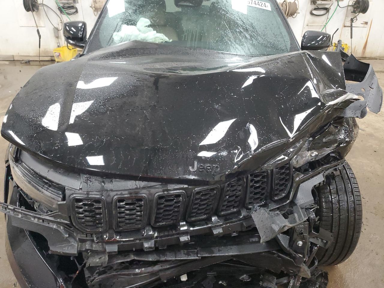 2024 JEEP GRAND CHEROKEE LIMITED VIN:1C4RJHBG9RC166543