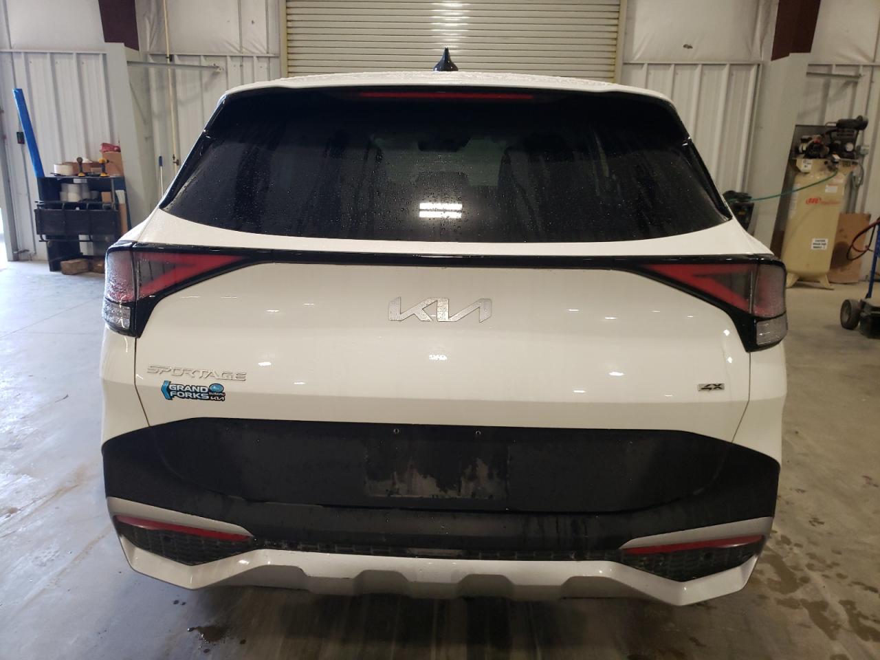2024 KIA SPORTAGE LX VIN:KNDPUCDF6R7235686