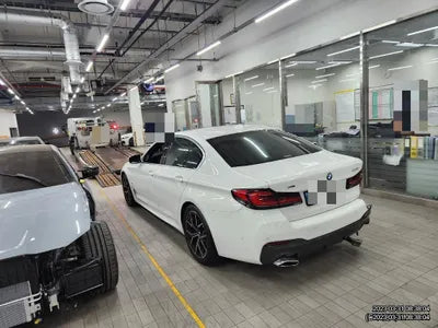 2021 BMW 530 VIN: