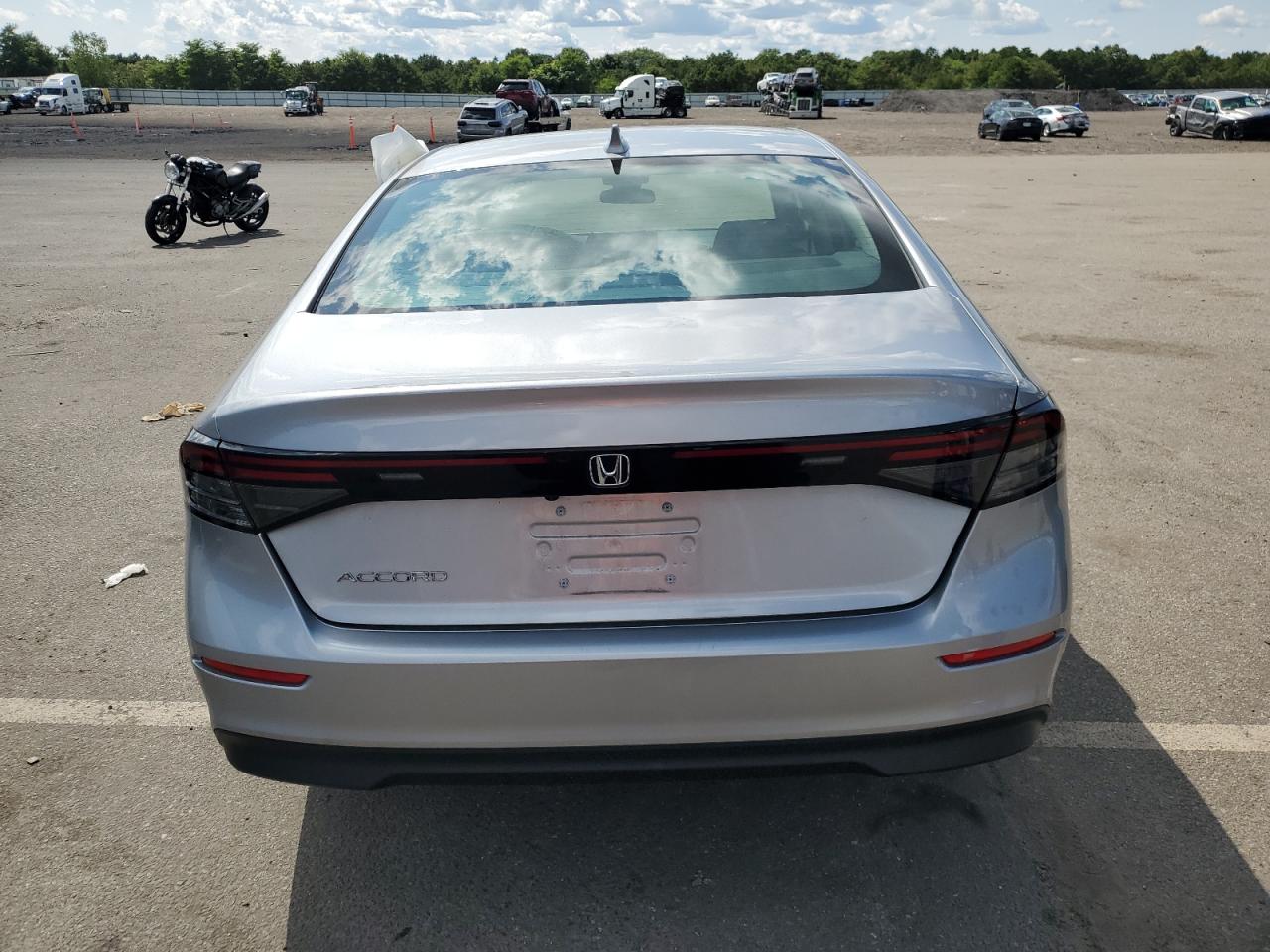 2023 HONDA ACCORD EX VIN:1HGCY1F33PA020519