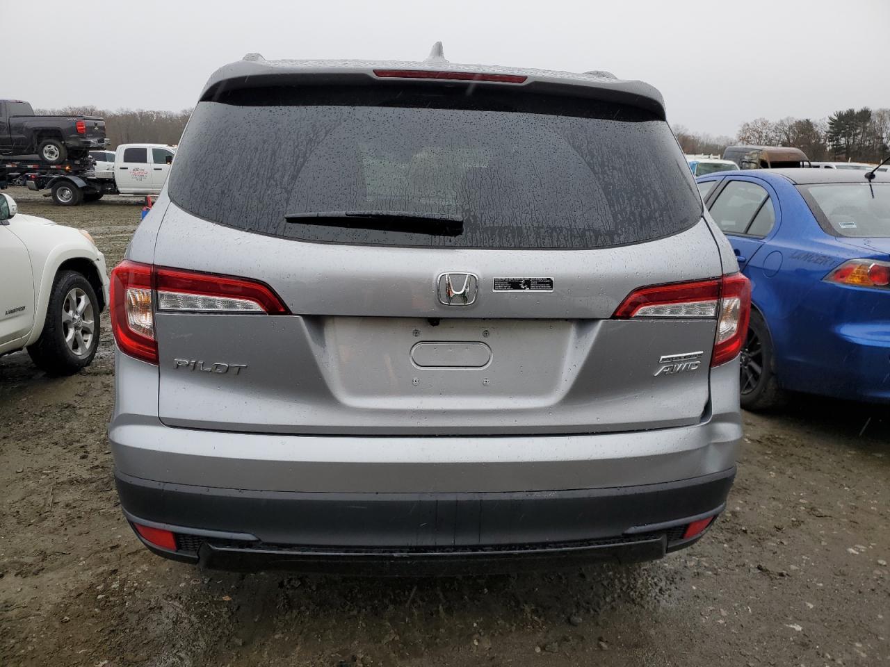 2022 HONDA PILOT SE VIN:5FNYF6H23NB074290