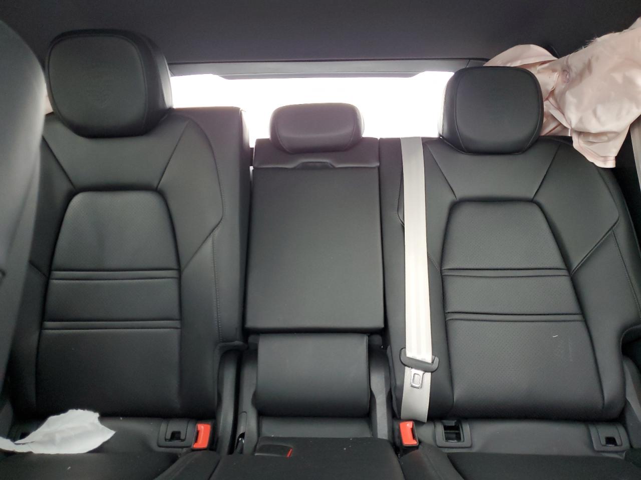 2023 PORSCHE CAYENNE COUPE VIN:WP1BA2AY2PDA26686