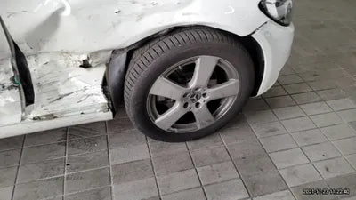 2018 Mercedes-Benz C 200 WDDWF4CB5JF651206 VIN:WDDWF4CB5JF651206