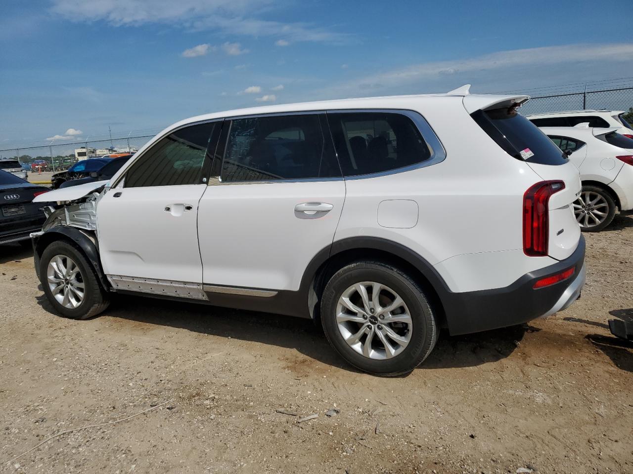 2022 KIA TELLURIDE LX VIN:5XYP2DHC3NG263227