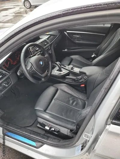 2018 BMW 320 VIN: